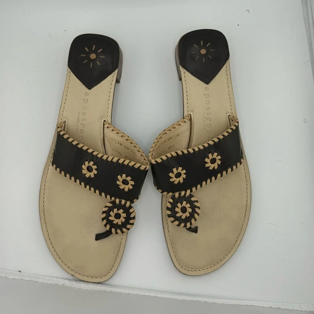 Apostrophe women’s brown cream leather bohemian toe thong slide in sandals 8M - Picture 2 of 8